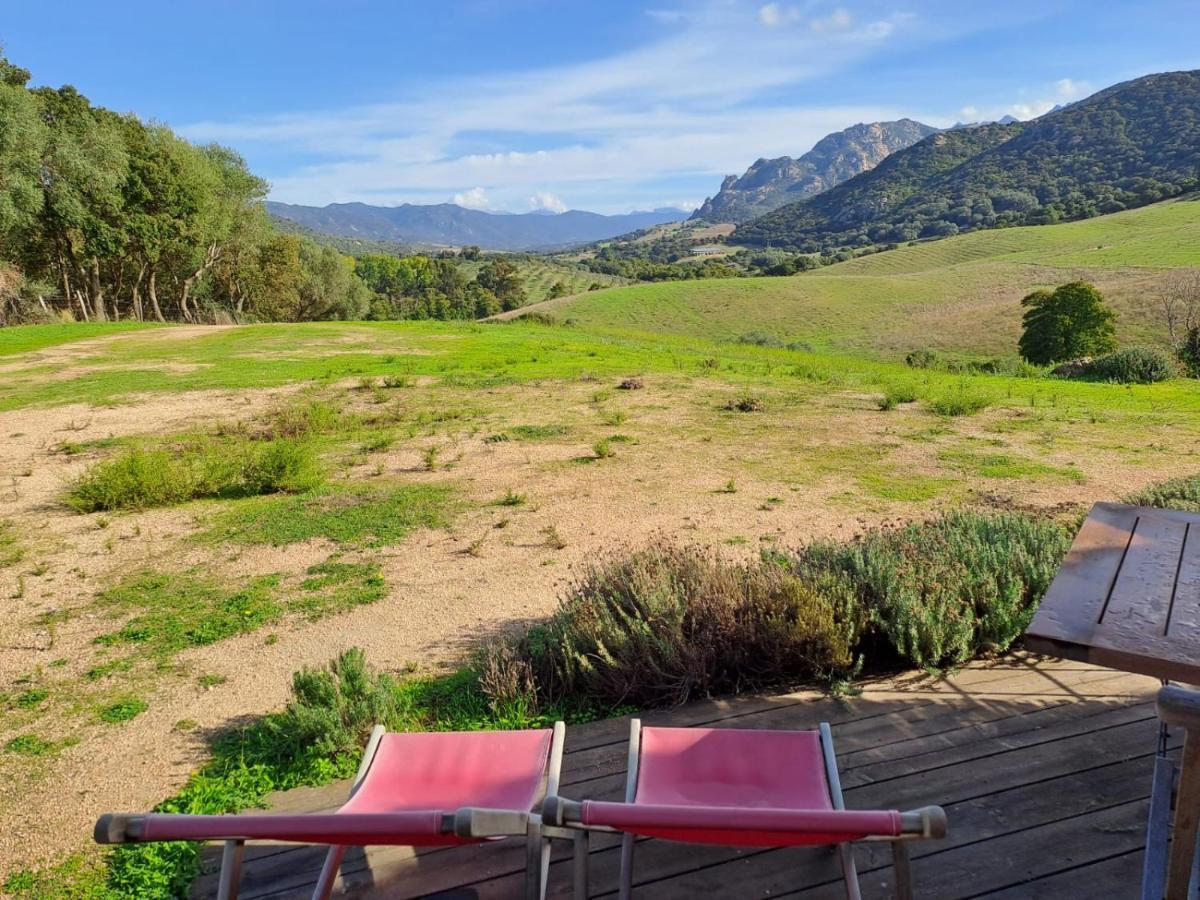Ferme De Roccapina Bed & Breakfast Sarragia Exterior photo